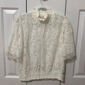 Chic boutique style women’s shirt